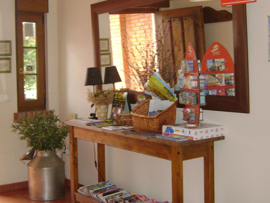 Apartamentos Dos Robles Somo Esterno foto